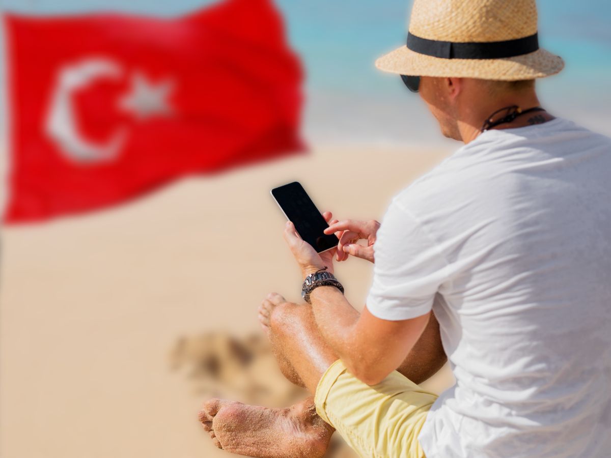 Roaming in Turkey: Costs, Risks & Alternatives 2026 – eSIMony