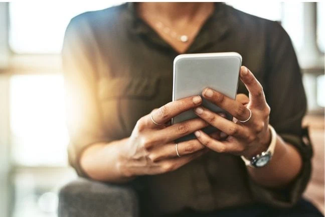 eSIM & VPN: Wie du sicher im Ausland arbeitest