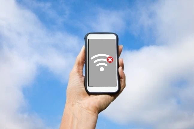 WLAN vs. eSIM: Was lohnt sich mehr für Reisen?
